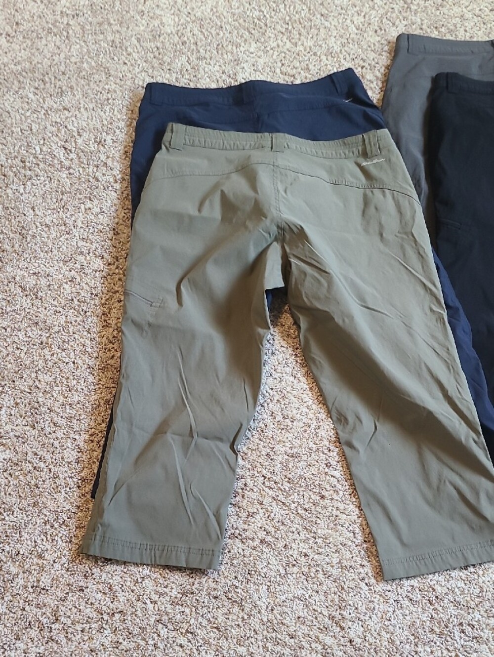 Eddie Bauer Women's Ankle & Cropped Pants in Black, Navy & Olive - Picture 4 of 6